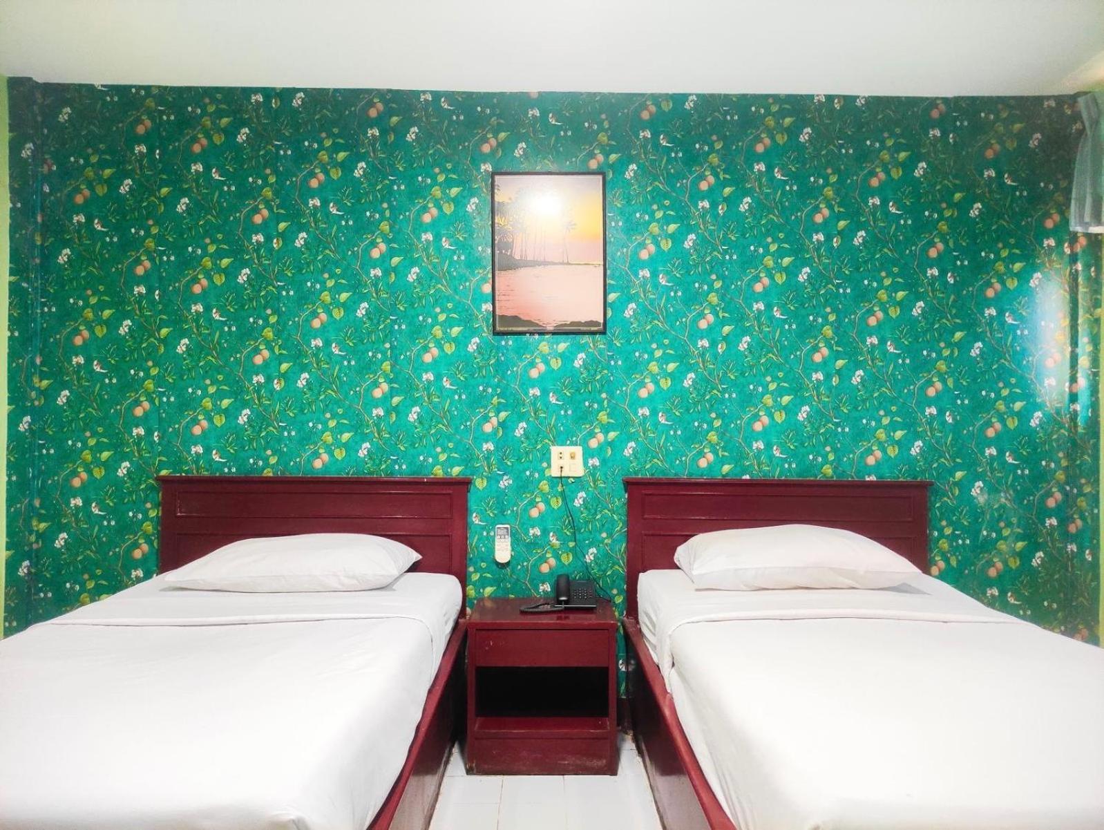 Woodlands Inn Bangkok Eksteriør billede